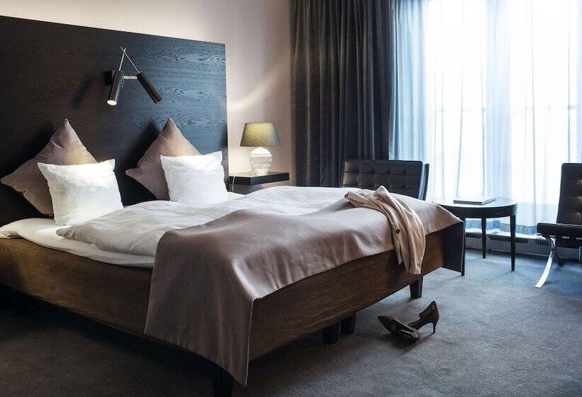 בית מלון כפרי Scandic Front