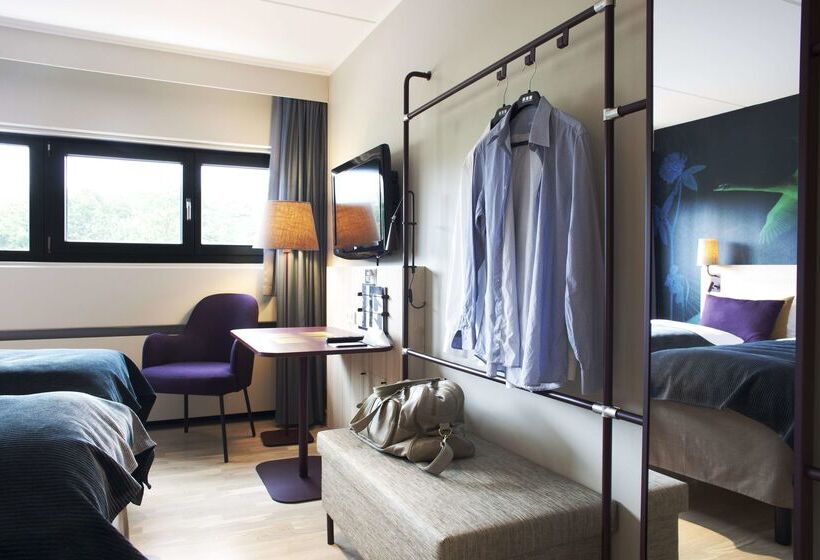 בית מלון כפרי Scandic Hvidovre