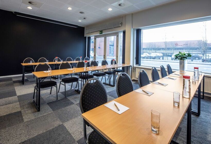 בית מלון כפרי Scandic Olympic