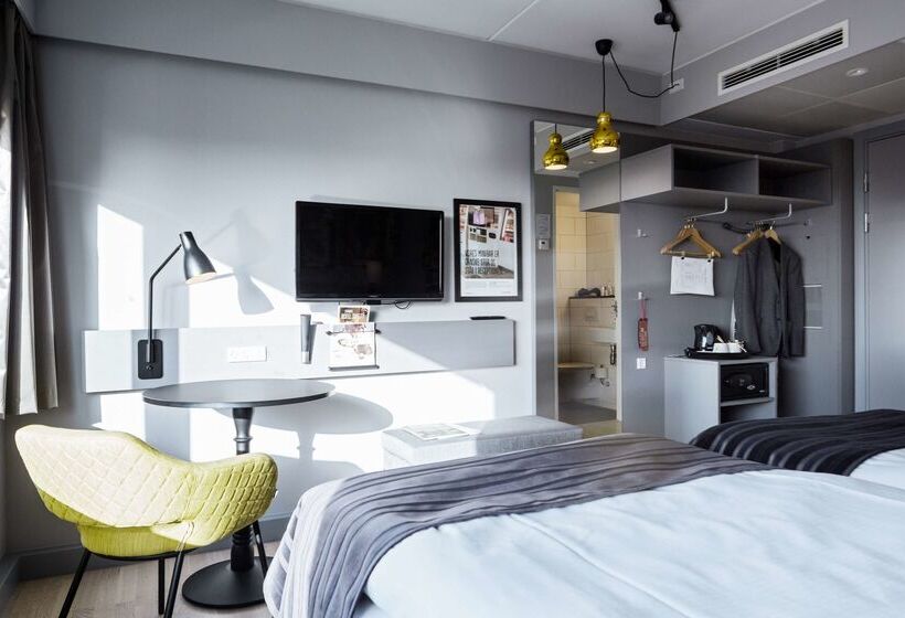 בית מלון כפרי Scandic Olympic