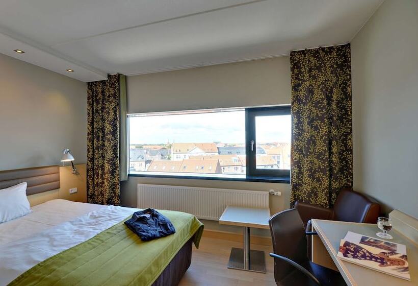 בית מלון כפרי Scandic Olympic