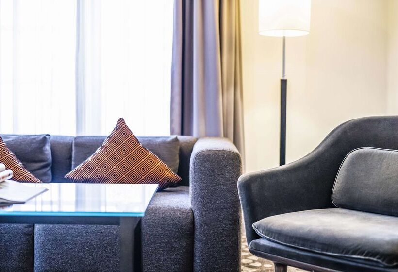 Отель Scandic Palace