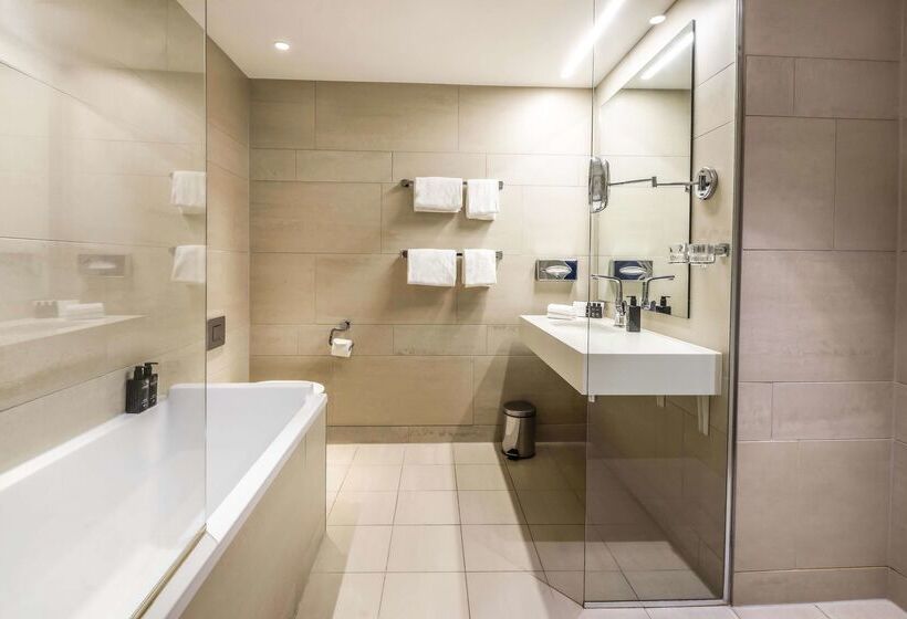 Отель Scandic Palace