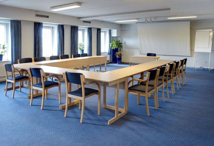 Отель Scandic Regina