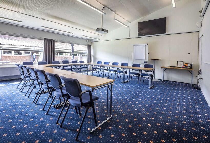 בית מלון כפרי Scandic Ringsted