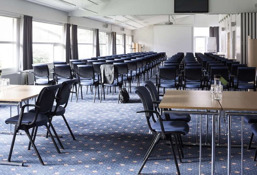 בית מלון כפרי Scandic Ringsted