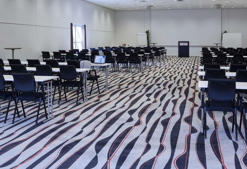 Отель Scandic Roskilde Park