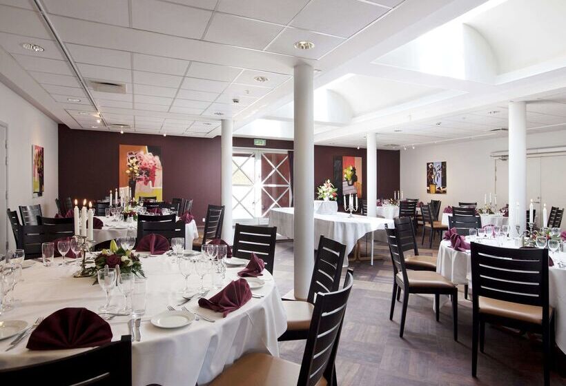 هتل Scandic Roskilde Park