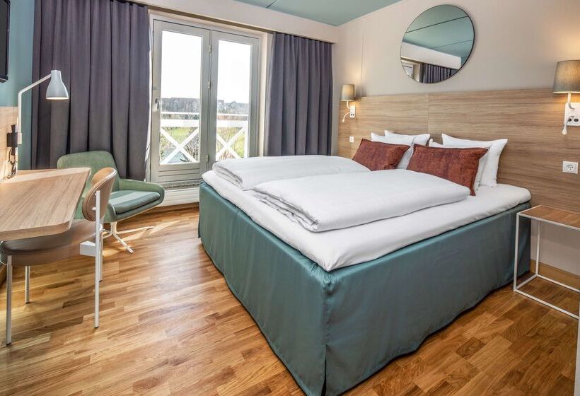 Отель Scandic Roskilde Park