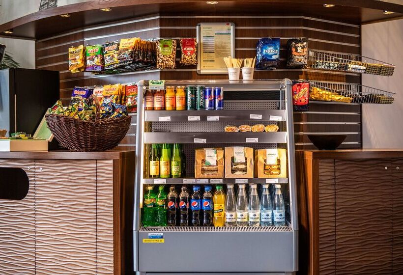 Quality Hotel The Reef