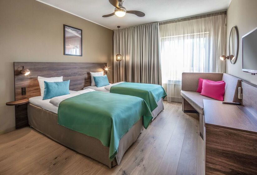 Quality Hotel The Reef