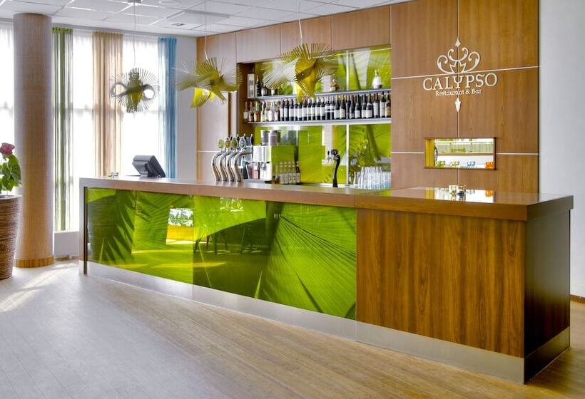 Quality Hotel The Reef