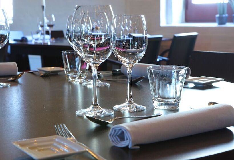 Quality Hotel The Reef