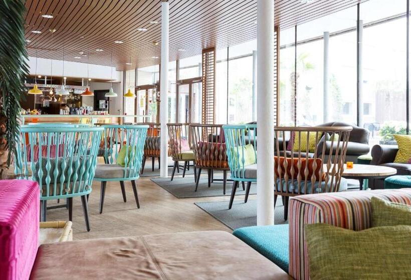 Quality Hotel The Reef