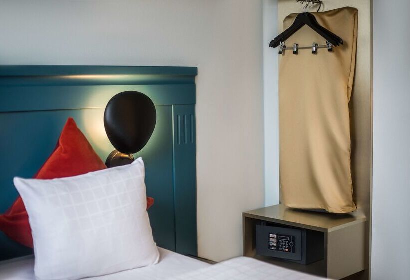 酒店 Scandic Webers