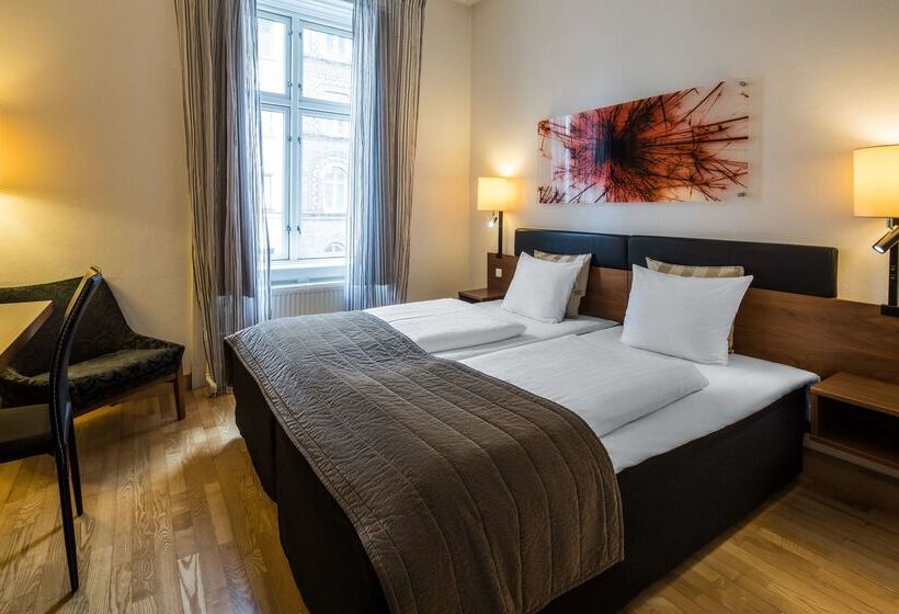 酒店 Scandic Webers