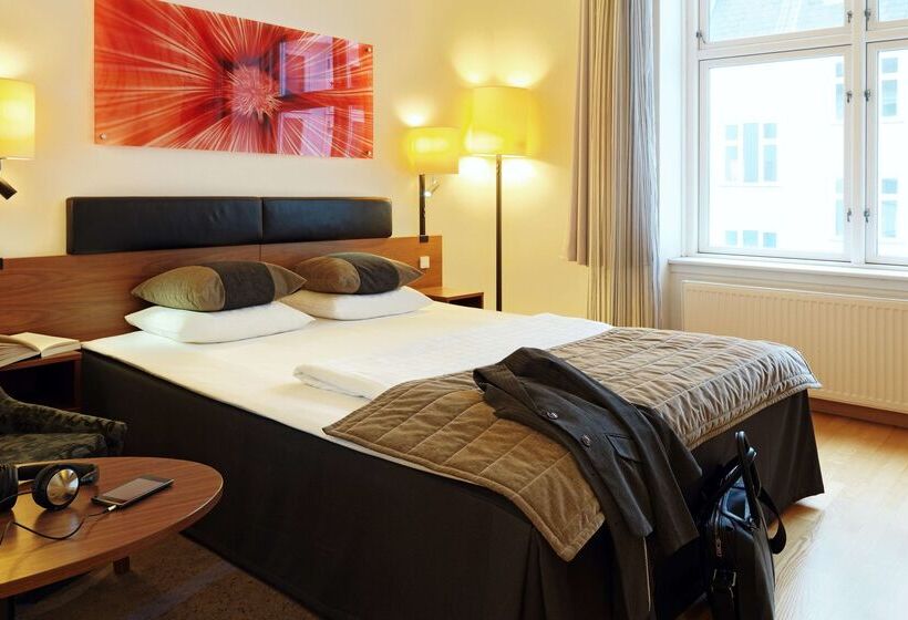 酒店 Scandic Webers