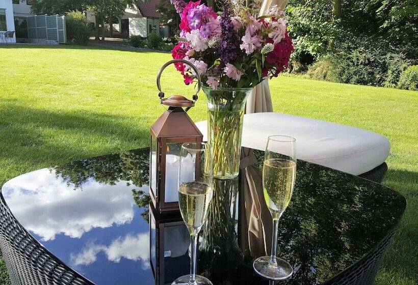 فندق Scheelsminde