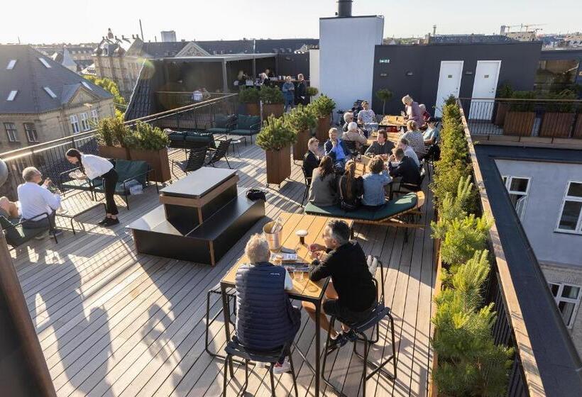 Отель Sct. Thomas