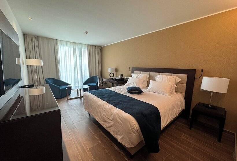 Seybouse Hotel & Spa