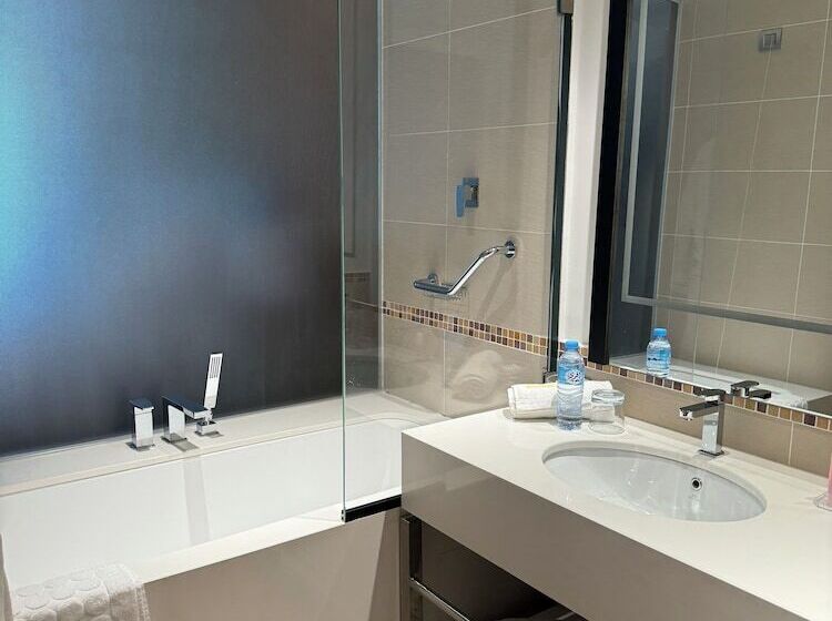 Seybouse Hotel & Spa