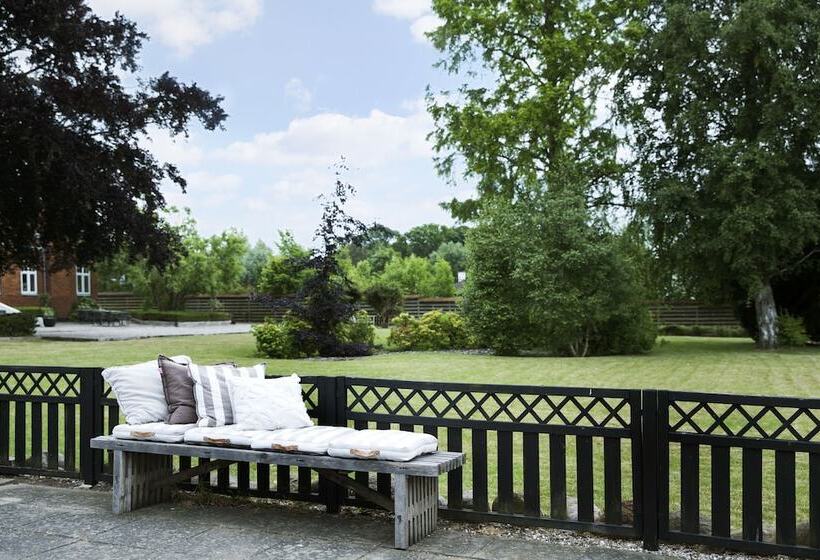 בית מלון כפרי Skjalm Hvide