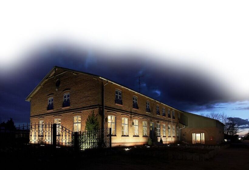 בית מלון כפרי Slukefter Kro