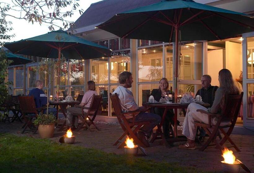 בית מלון כפרי Smedegaarden