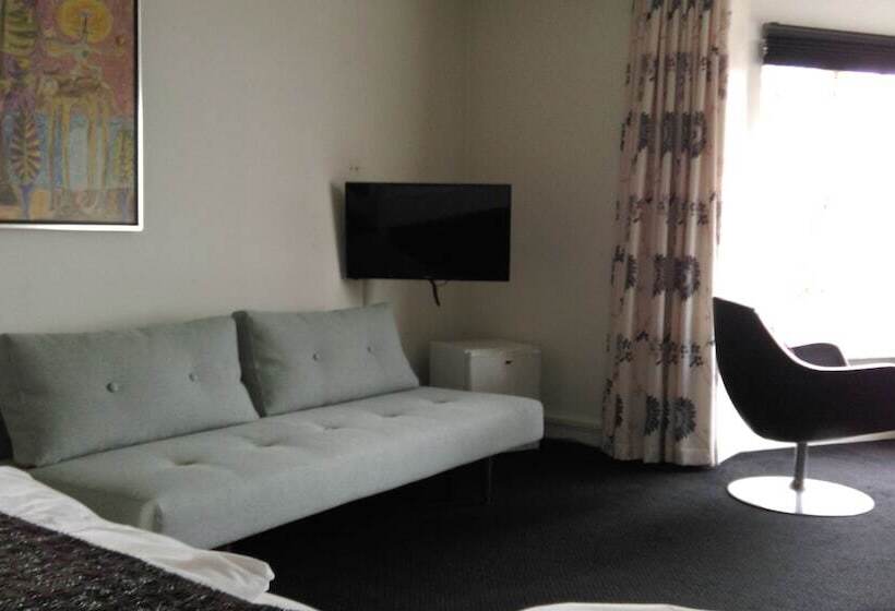 בית מלון כפרי Strandparken