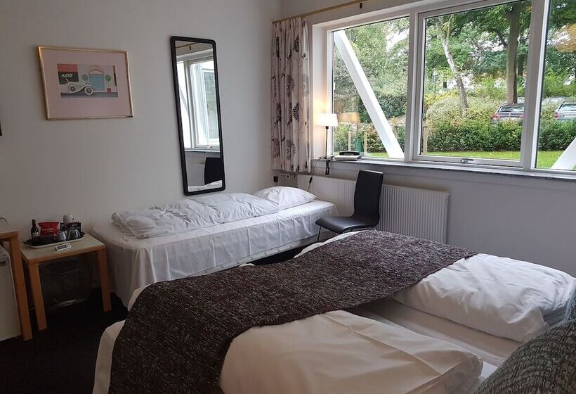 בית מלון כפרי Strandparken