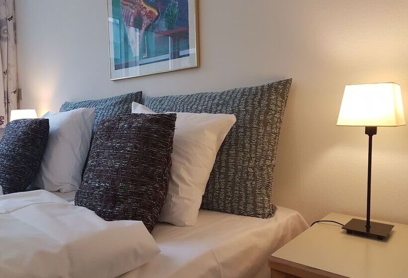 בית מלון כפרי Strandparken