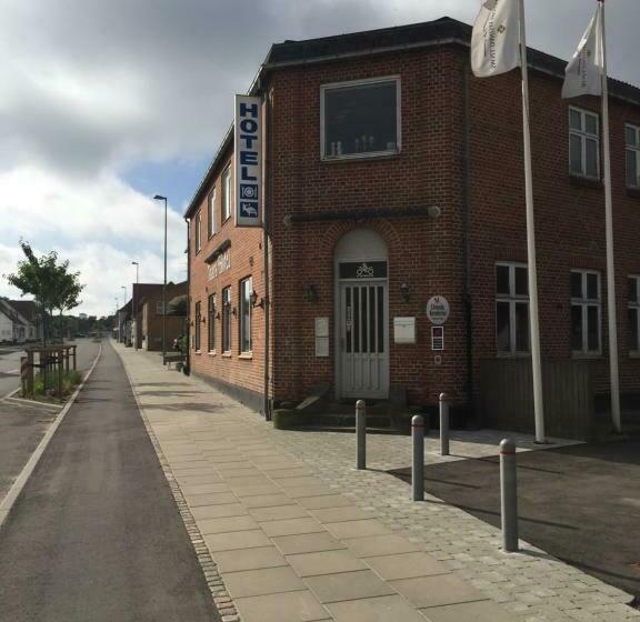 בית מלון כפרי Taars