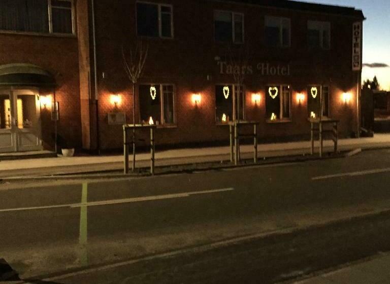 בית מלון כפרי Taars