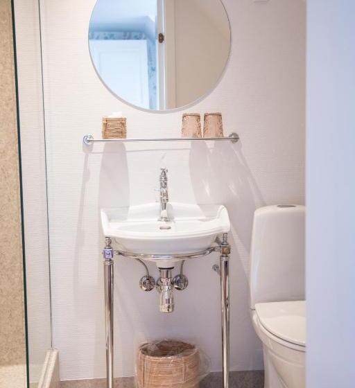 فندق Tambohus Kro & Bade