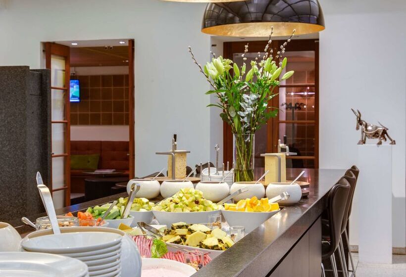 Отель The Huxley Copenhagen, Bw Premier Collection