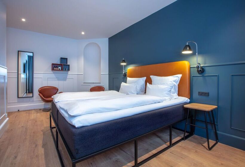 Отель The Huxley Copenhagen, Bw Premier Collection