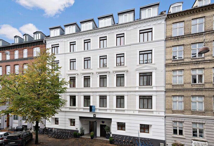 Отель The Huxley Copenhagen, Bw Premier Collection