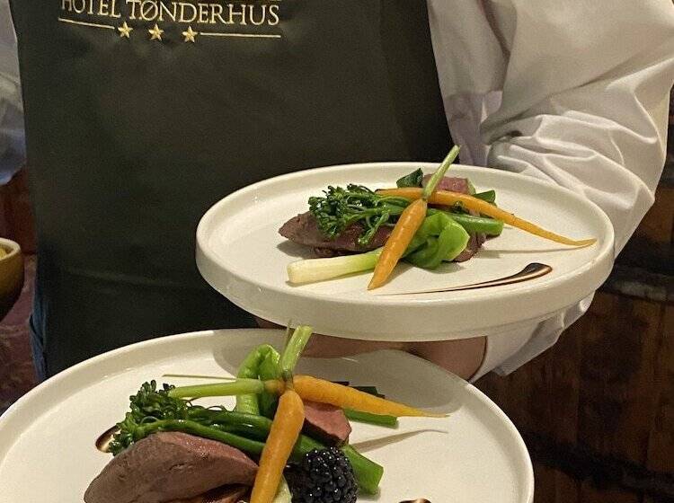 ホテル Tønderhus