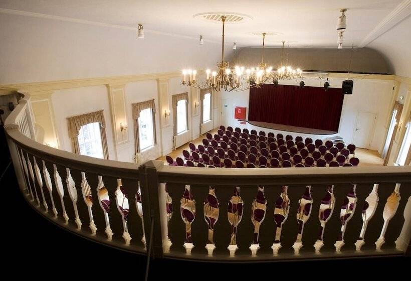 בית מלון כפרי Tornøes