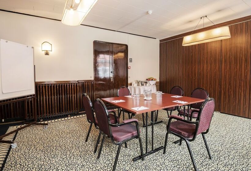 בית מלון כפרי Vinhuset