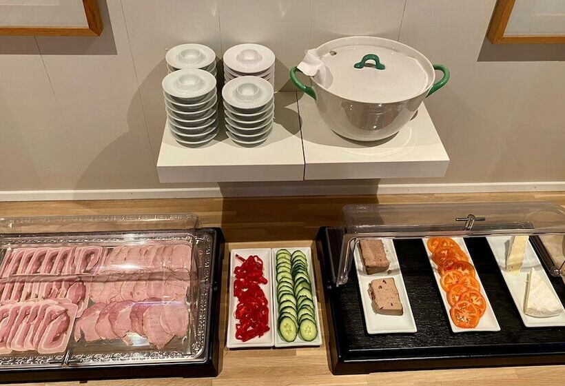 מוטל Blommenslyst Kro