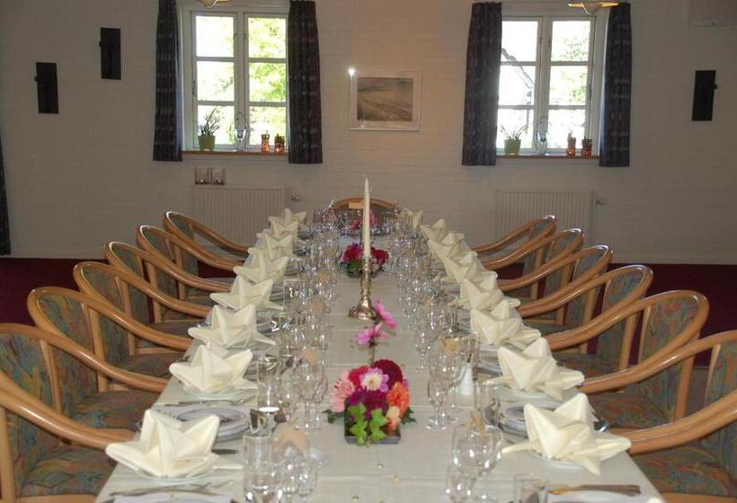 汽车旅馆  Gjerrild Kro