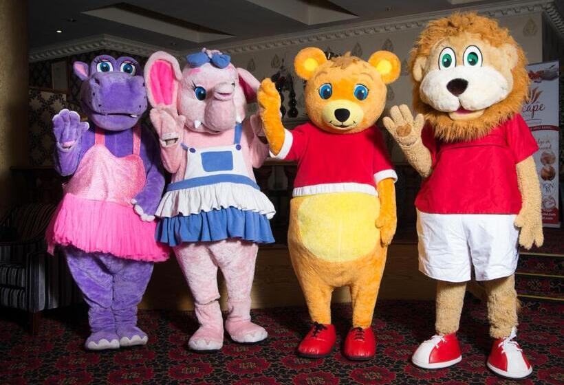 Holyrood Hotel   Leisure Centre & The Spa At Orchids