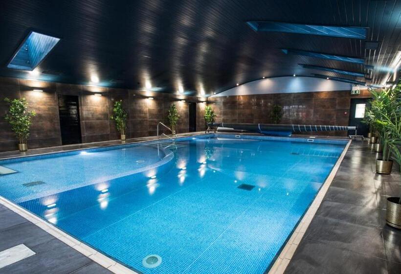 Holyrood Hotel   Leisure Centre & The Spa At Orchids