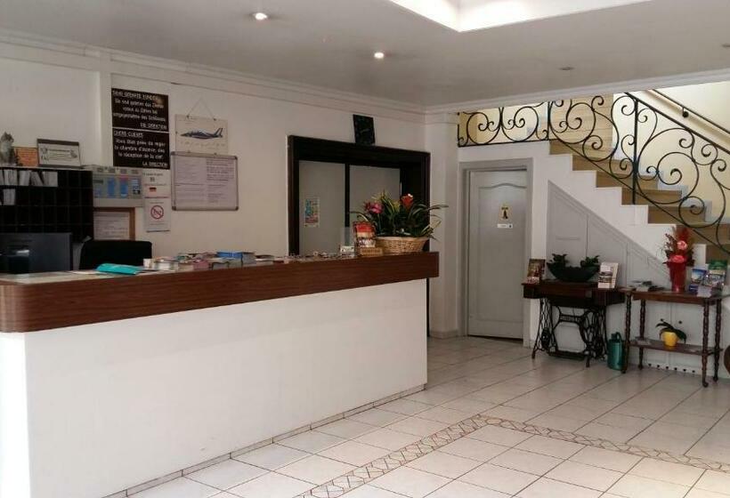 ホテル A La Ville De Nancy