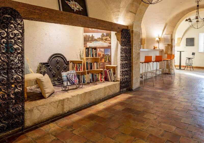 Garrigae Abbaye De Sainte Croix Hotel Et Table Provencale D Elegance