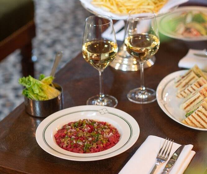 בית מלון כפרי Abbaye Des Vaux De Cernay