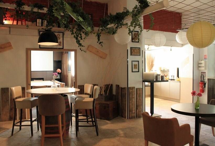 Отель Adonis Sanary Grand Hôtel Des Bains