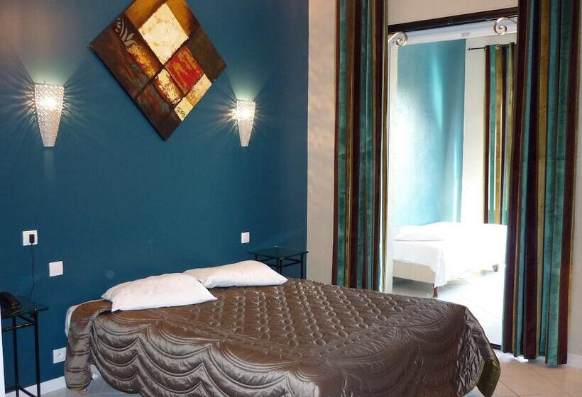 Отель Adonis Sanary Grand Hôtel Des Bains