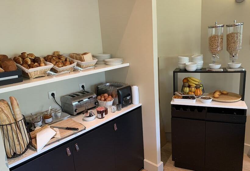 ホテル Albert 1er